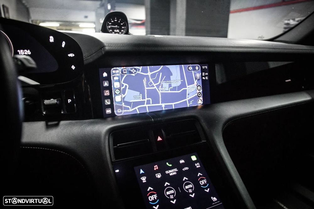 Porsche Taycan Sport Turismo Standard - 22