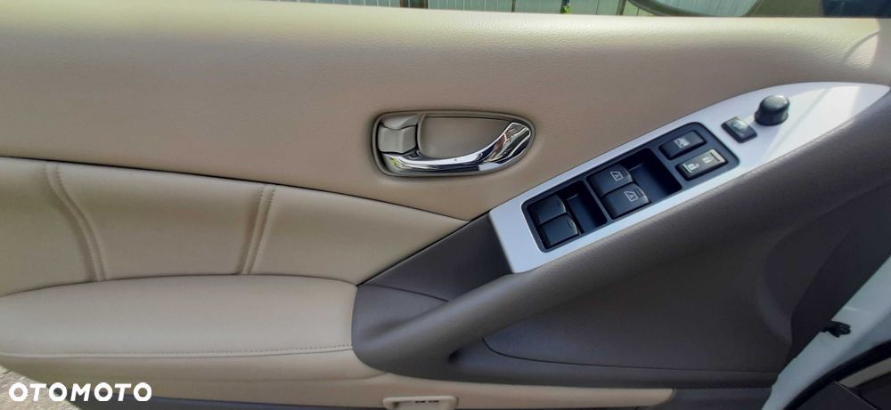 Nissan Murano - 5