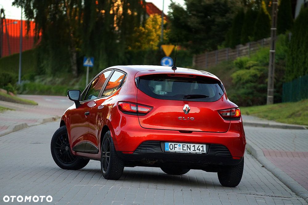 Renault Clio 1.2 16V 75 Experience - 2