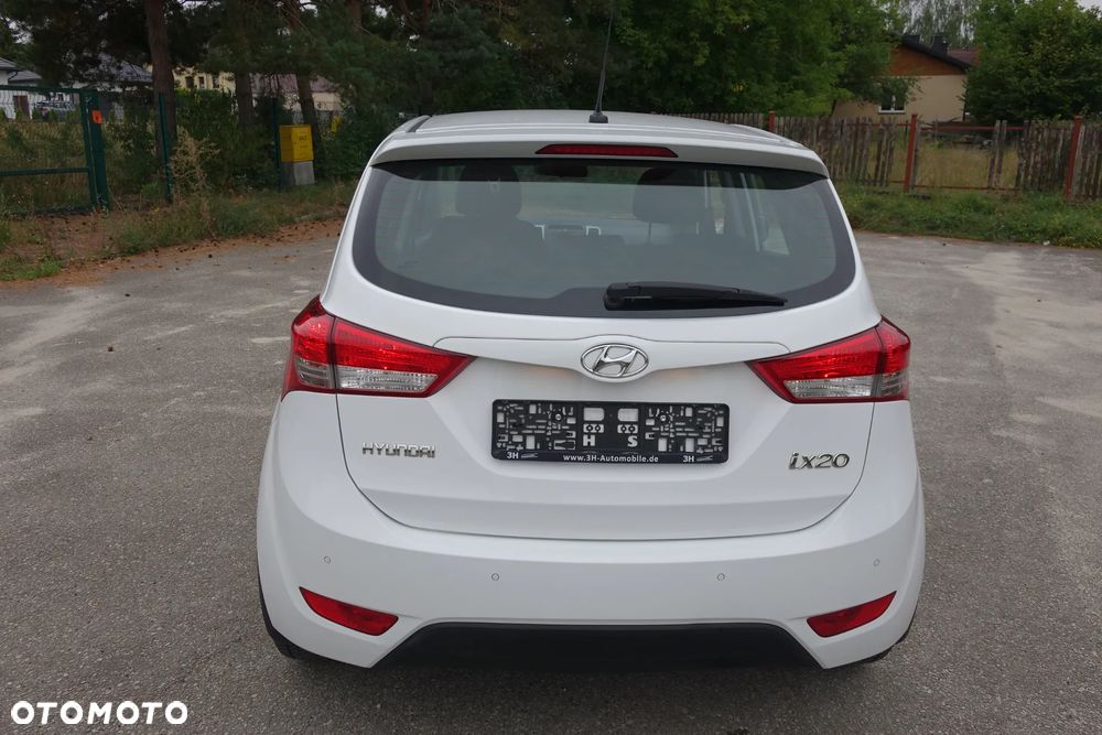 Hyundai ix20 - 9