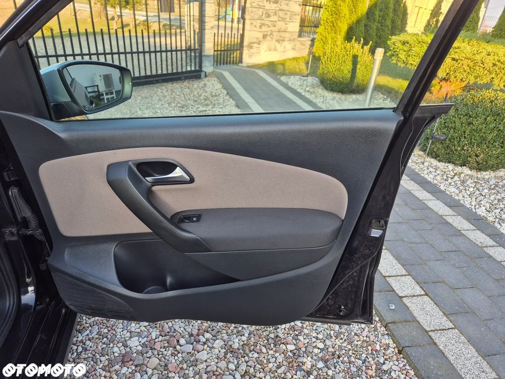 Volkswagen Polo Cross 1.2 TSI Optimum - 29