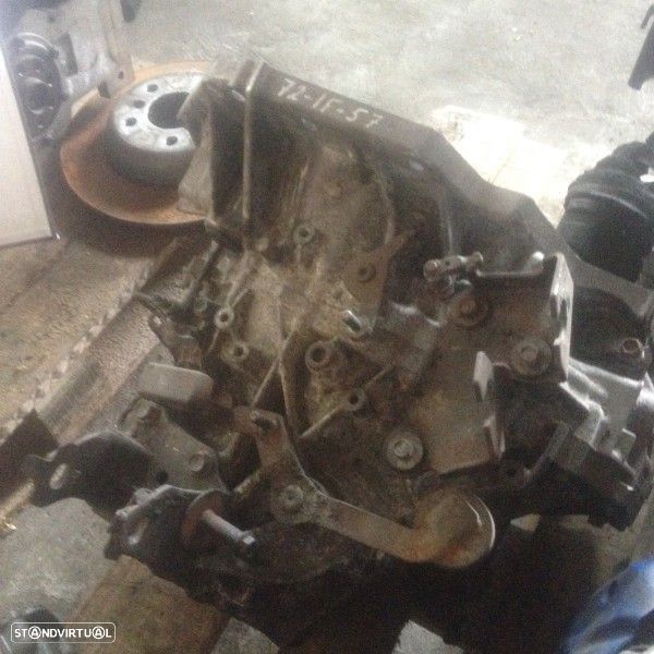 Caixa De Velocidades Manual Toyota Auris (_E15_) - 3