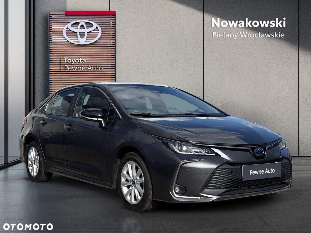 Toyota Corolla 1.8 Hybrid Comfort - 27