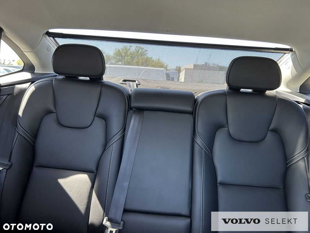 Volvo S90 - 23