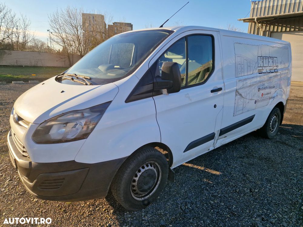 Ford Tranzit Custom - 1
