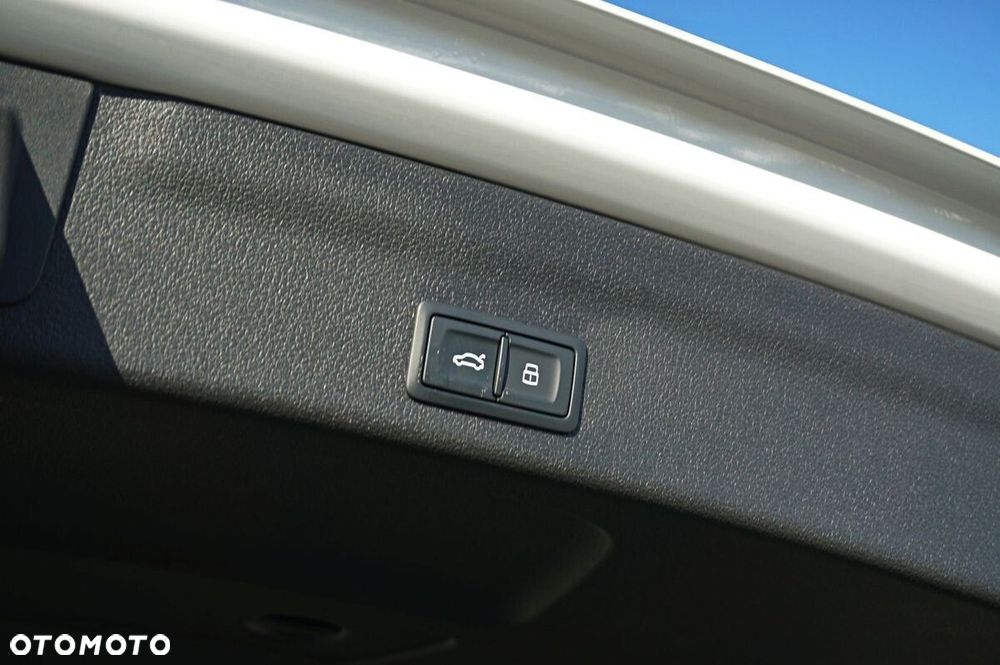 Audi A6 Avant - 8