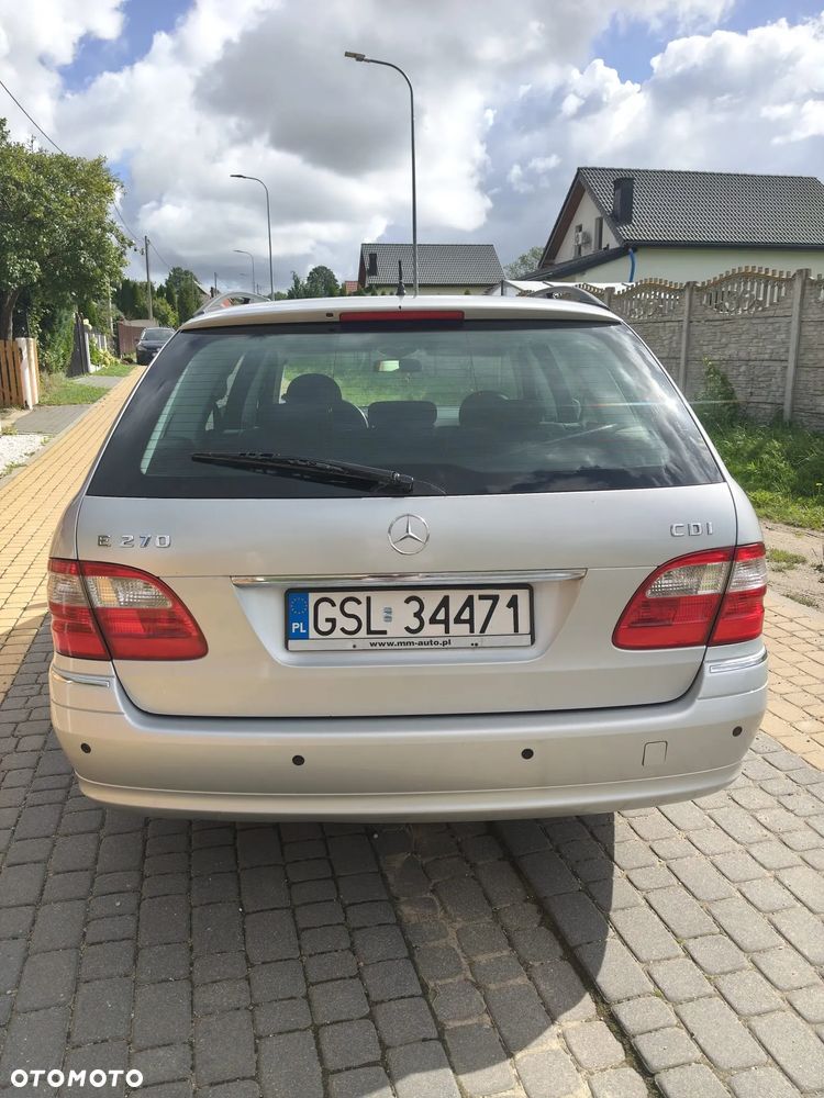 Mercedes-Benz Klasa E - 9