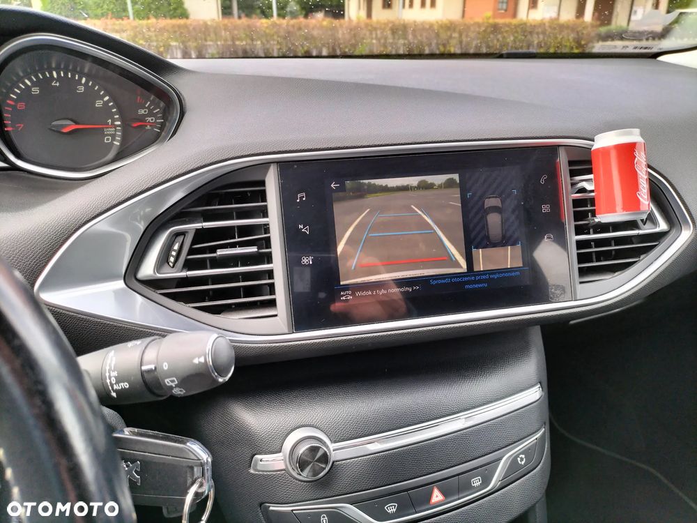 Peugeot 308 1.2 PureTech GPF Access S&S - 12