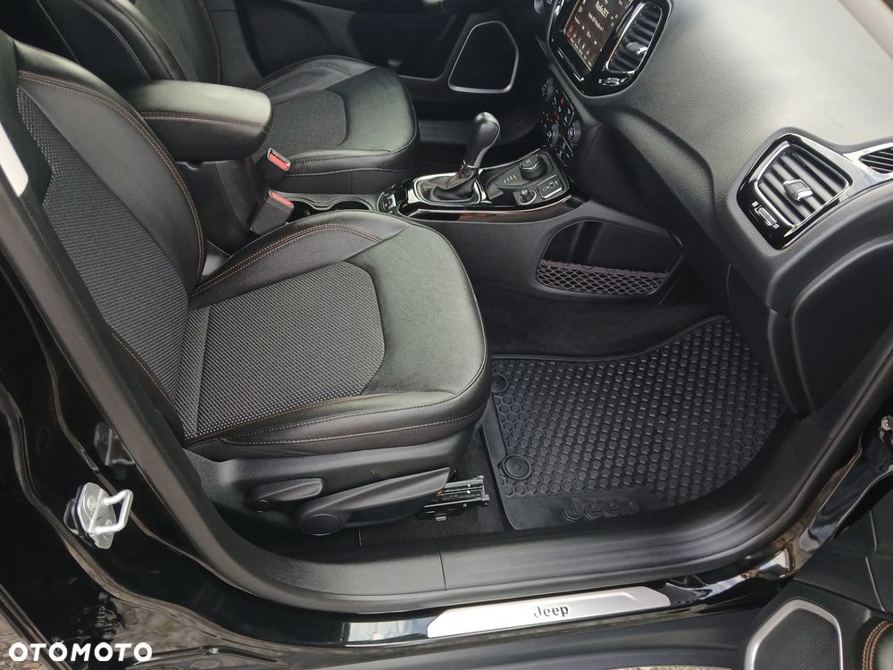Jeep Compass 2.0 MJD Limited 4WD S&S - 21
