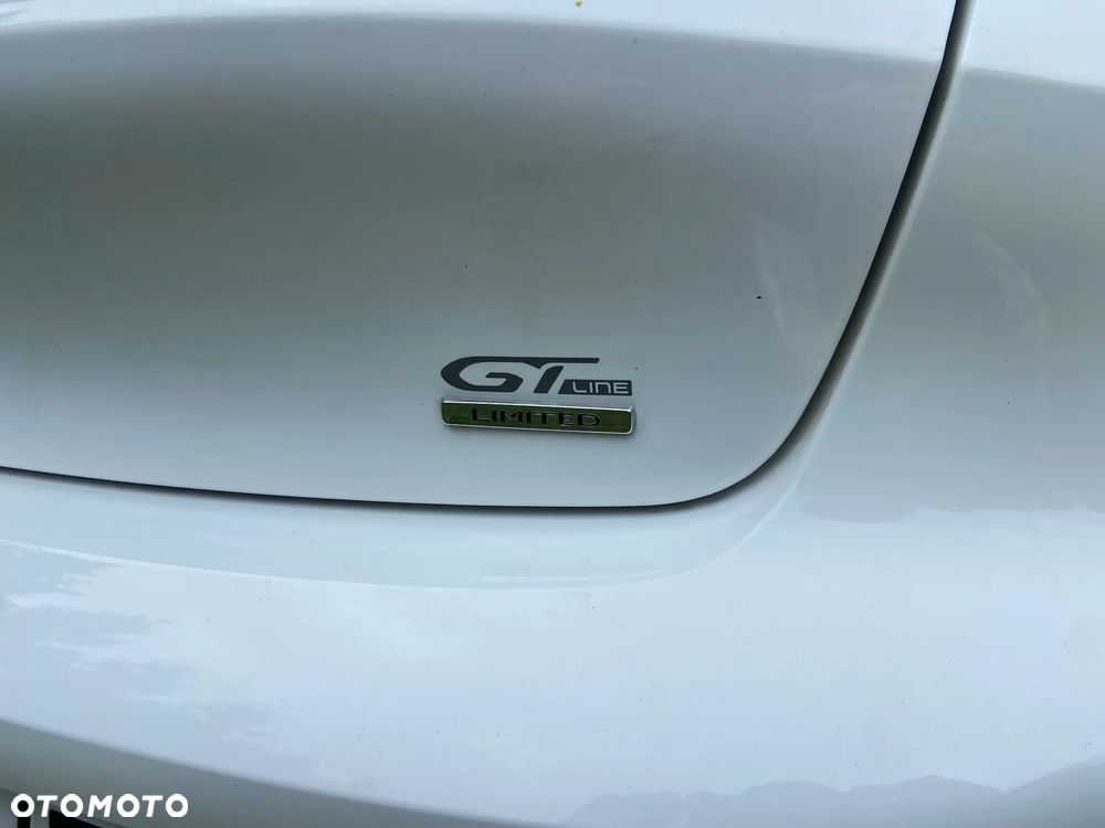 Peugeot 208 - 12