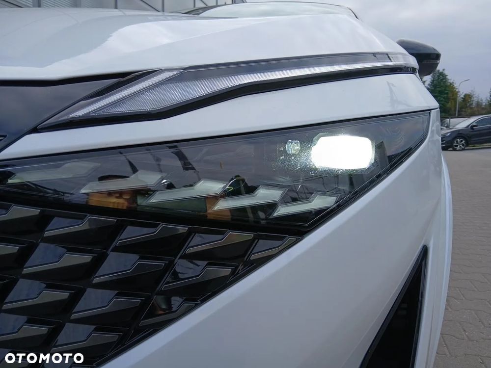 Nissan Qashqai - 10