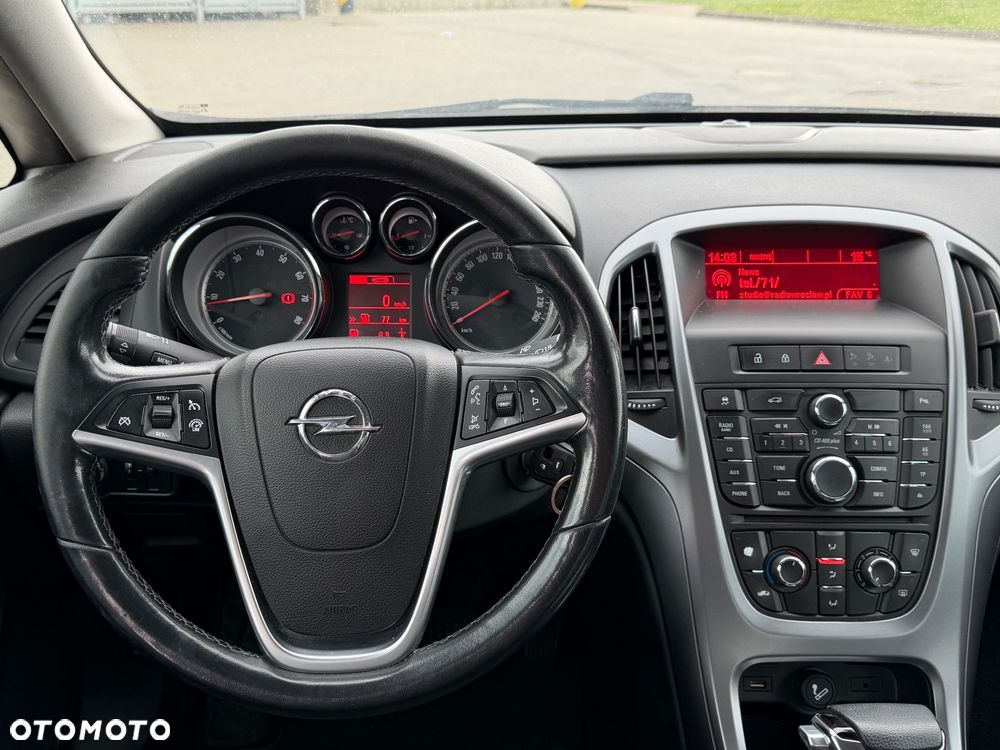 Opel Astra 1.6 Cosmo EU6 - 14