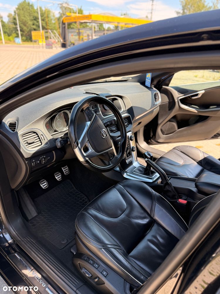 Volvo V40 D4 RDesign - 13