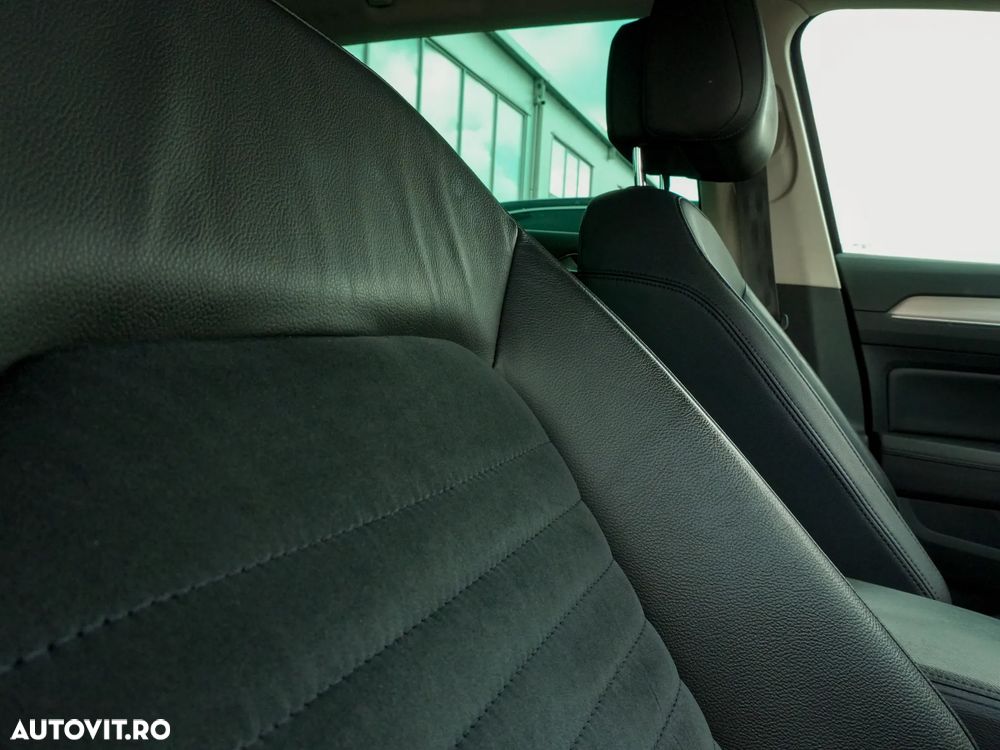 Volkswagen Passat 2.0 TDI DSG 4Motion Highline - 12