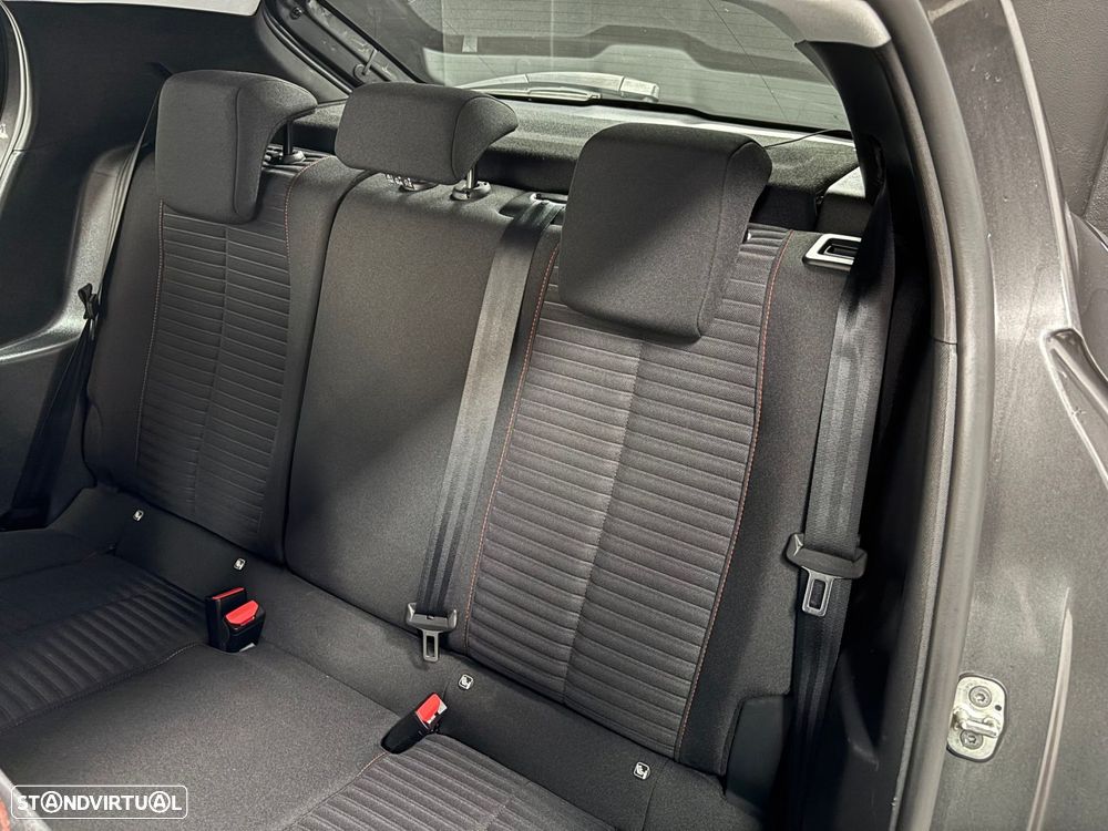 Peugeot 208 1.2 PureTech Active - 16