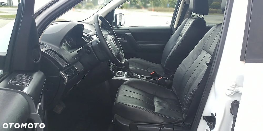 Land Rover Freelander II 2.2 sD4 HSE - 19