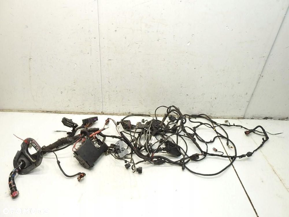 WIĄZKA KOMORY SILNIKA OPEL ASTRA J 1.4T - 12