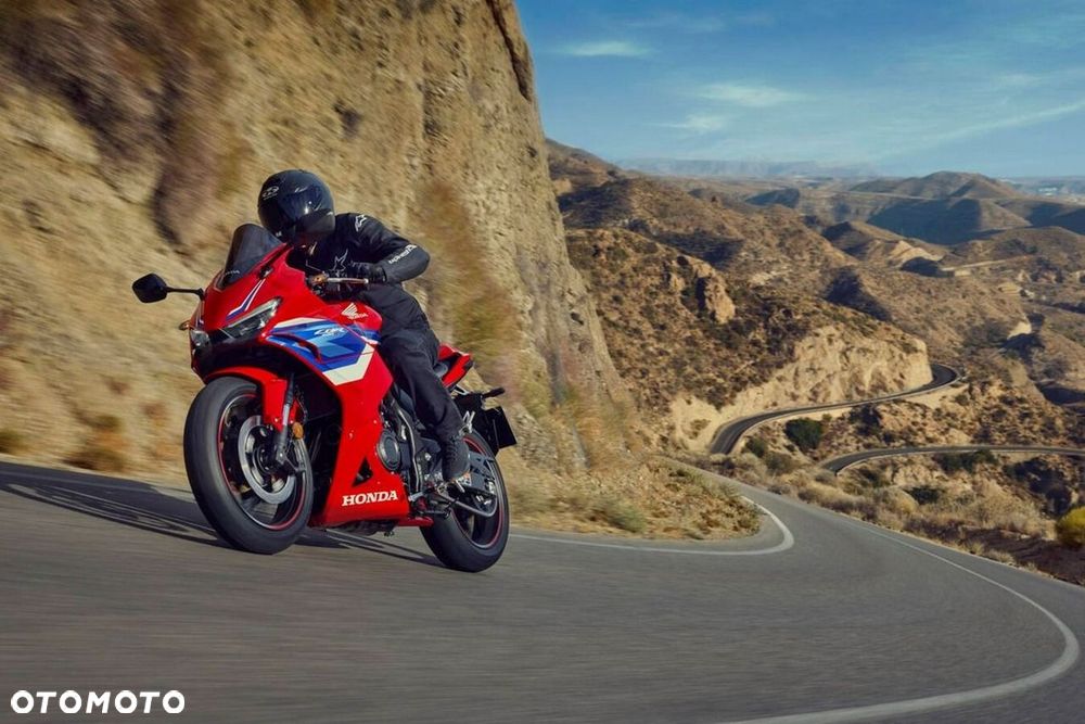 Honda CBR - 1