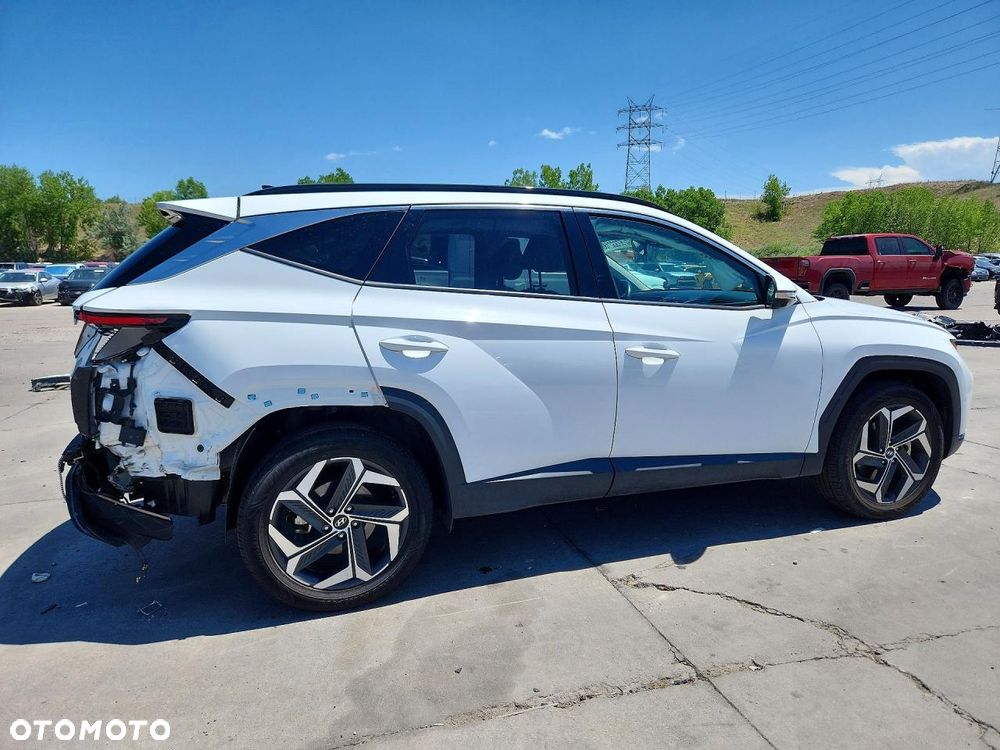 Hyundai Tucson - 4