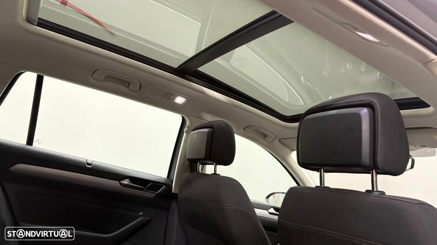 VW Passat Variant 1.6 TDI (BlueMotion ) DSG Comfortline - 25