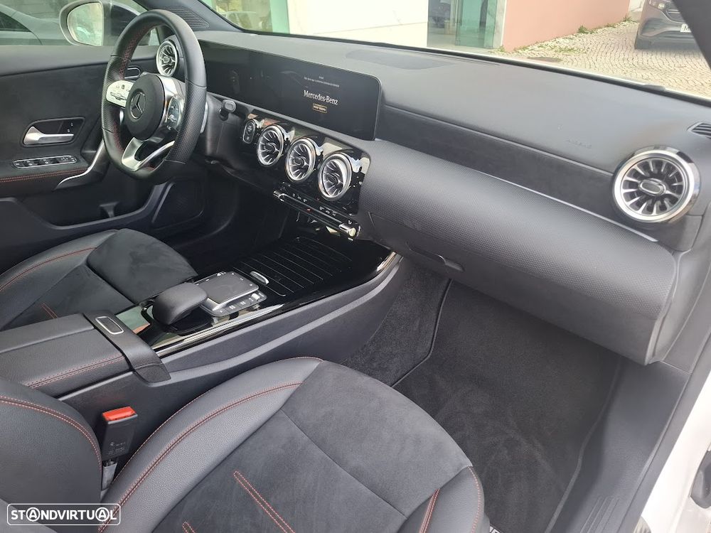 Mercedes-Benz A 200 7G-DCT AMG Line - 46