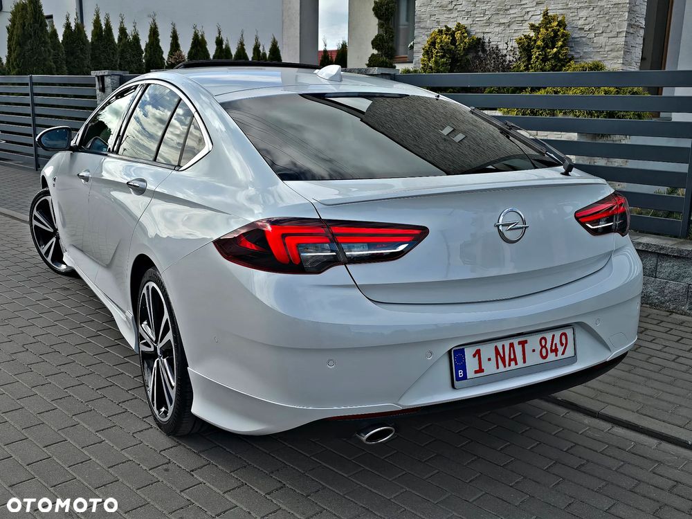 Opel Insignia 2.0 Exclusive - 17