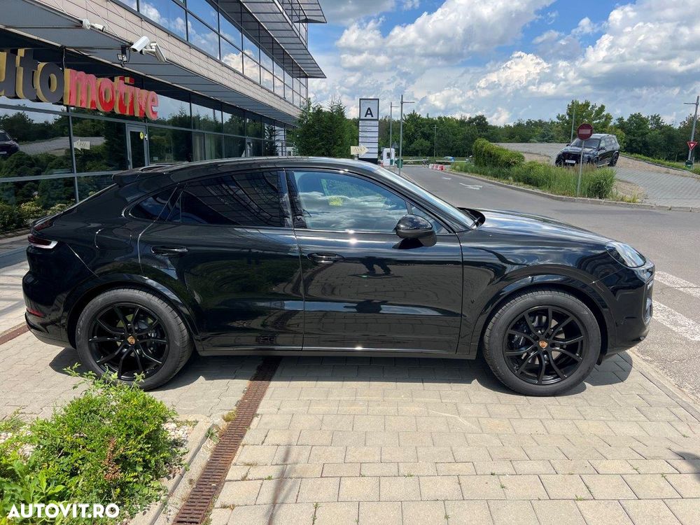 Porsche Cayenne Coupe - 4