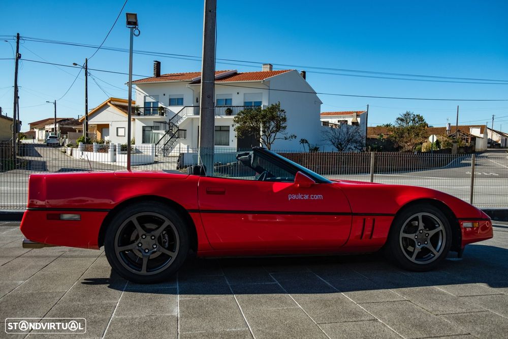 Chevrolet Corvette - 36