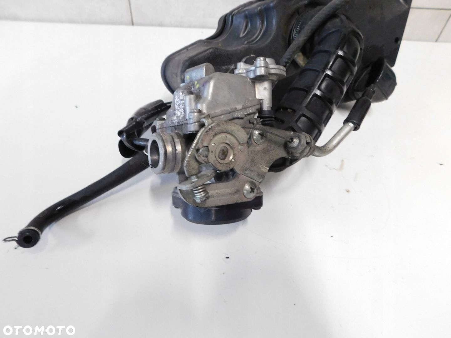 PIAGGIO LIBERTY 50 4T GAŹNIK  FILTR POWIETRZA AIRBOX - 7