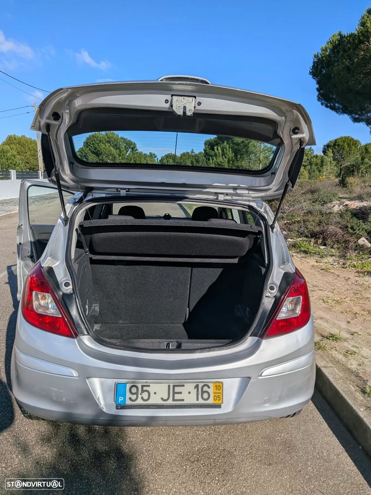 Opel Corsa 1.2 Cosmo 111 - 9