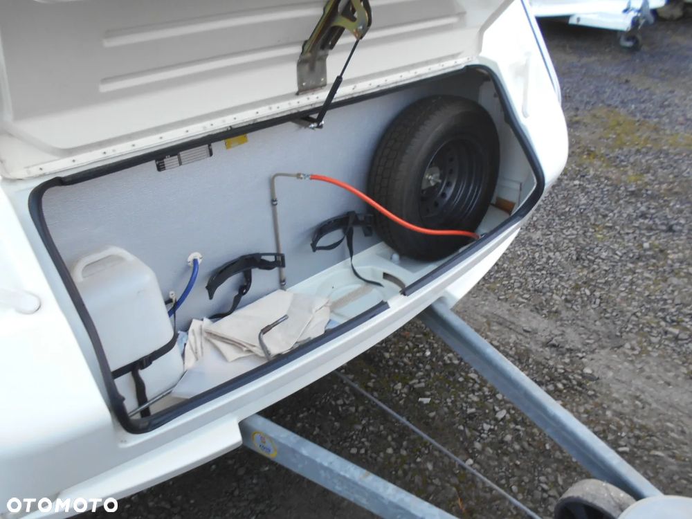 Beyerland SPRINTER LX 460 FB - 24