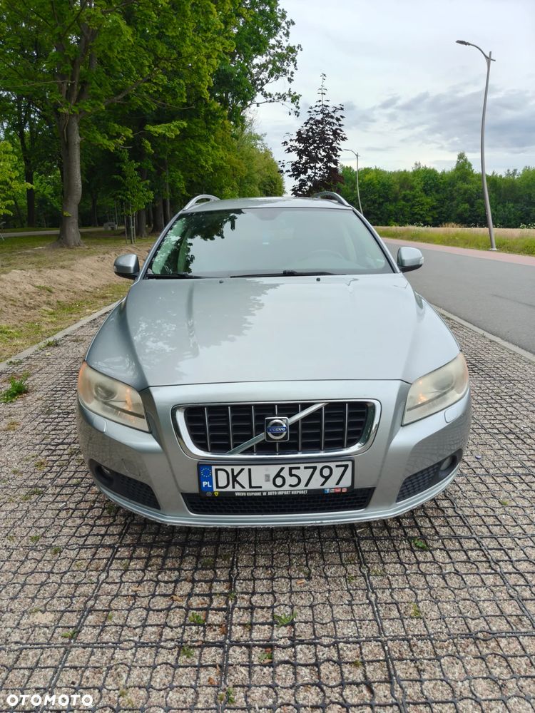 Volvo V70 2.5T Summum - 3