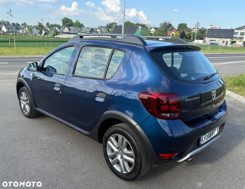 Dacia Sandero - 5
