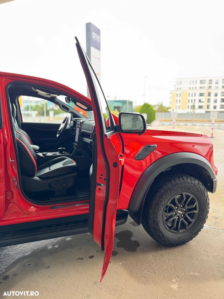 Ford Raptor - 21