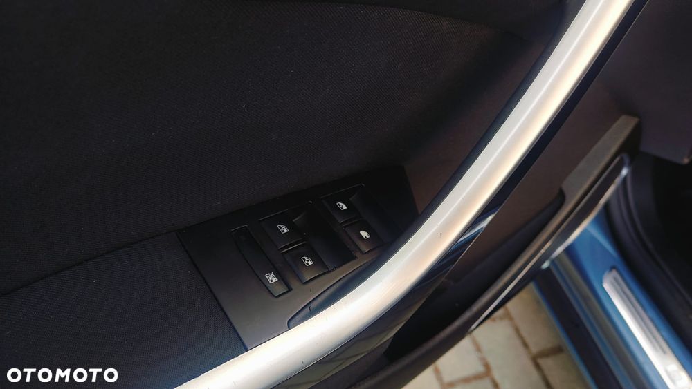 Opel Astra 1.4 Turbo Cosmo - 22