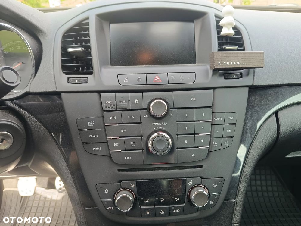 Opel Insignia 2.0 Turbo 4x4 Cosmo - 8