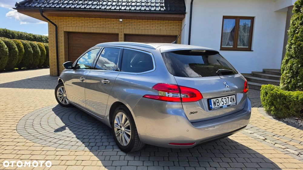 Peugeot 308 1.5 BlueHDi Allure S&S - 17