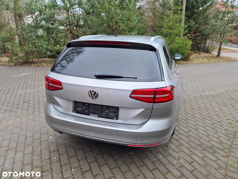 Volkswagen Passat 1.8 TSI (BlueMotion Technology) DSG Highline - 8