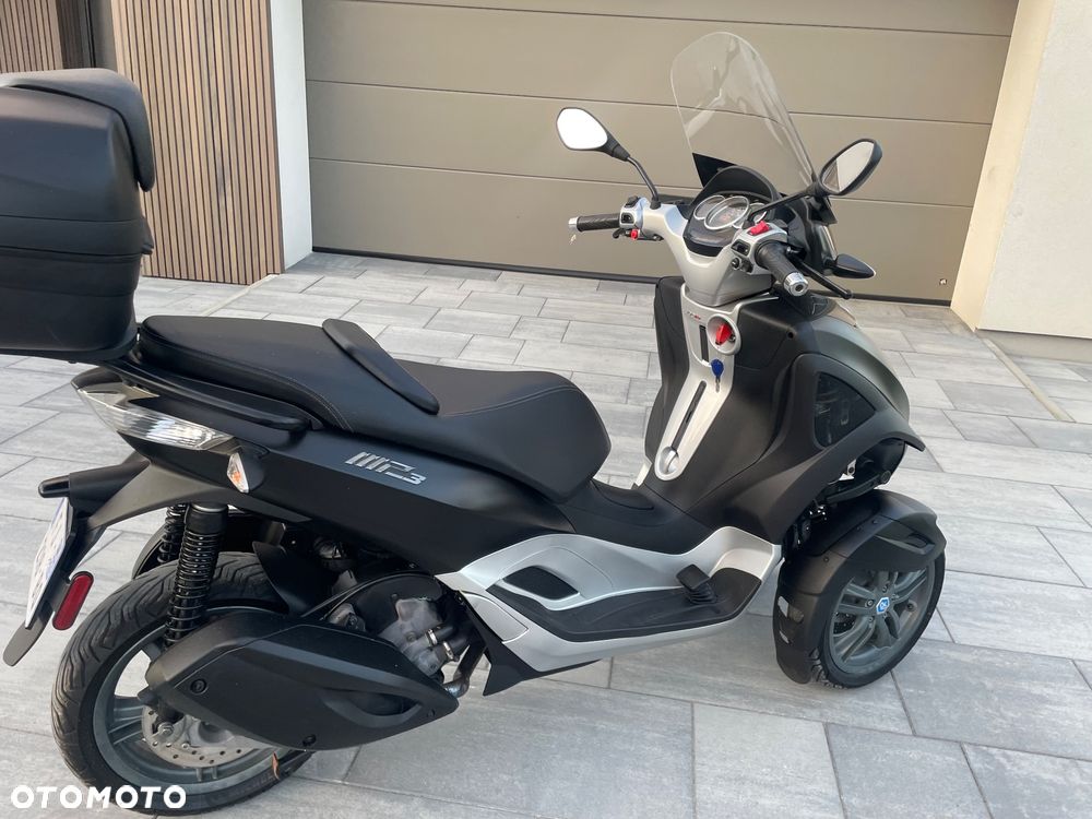 Piaggio MP-3 - 13