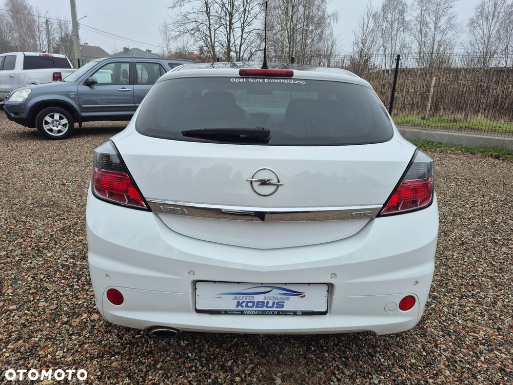 Opel Astra 1.6 Black&White - 6