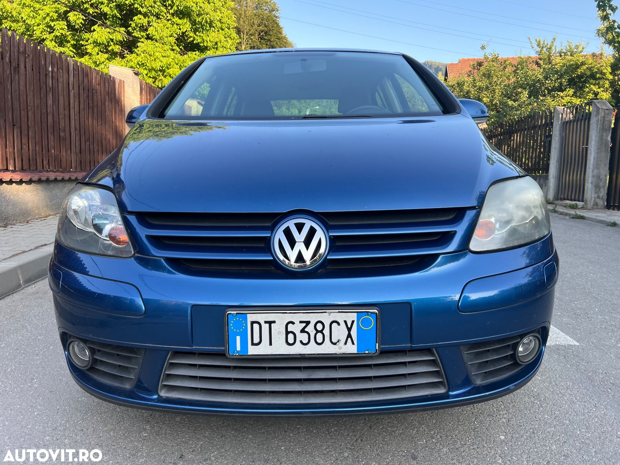 Volkswagen Golf Plus 2.0 TDI DPF Comfortline - 1