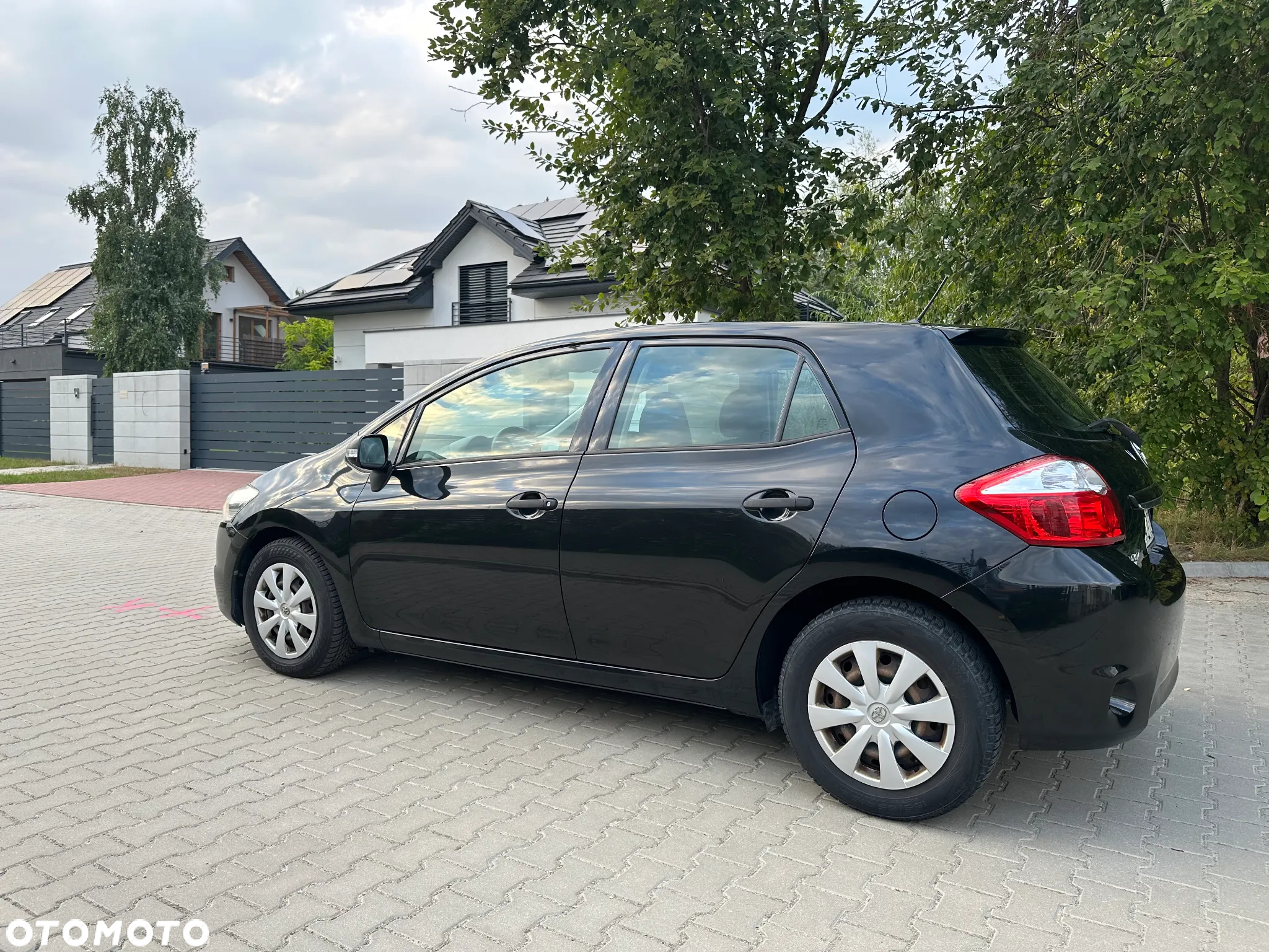 Toyota Auris 1.33 VVT-i Terra - 12