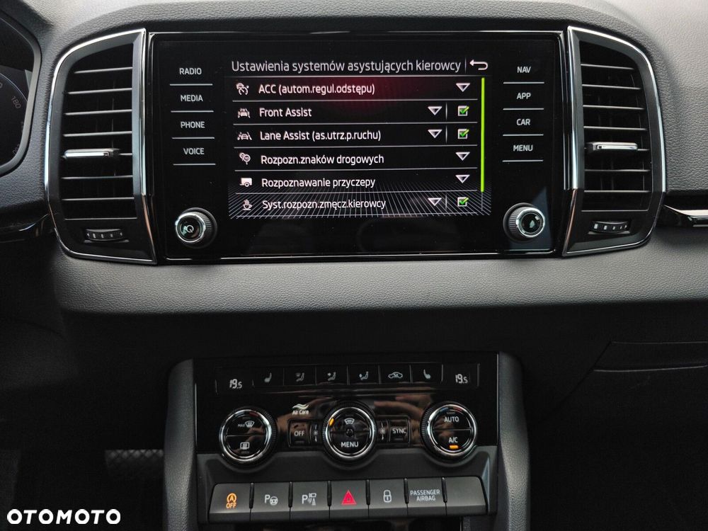 Skoda Karoq 1.5 TSI ACT 4x2 Style DSG - 19