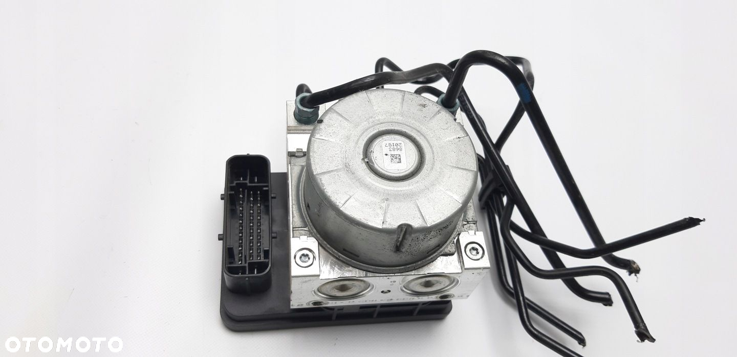 Pompa hamulcowa sterownik ABS 6895500 Mini Cooper One F56 2018r. 1.5 - 3