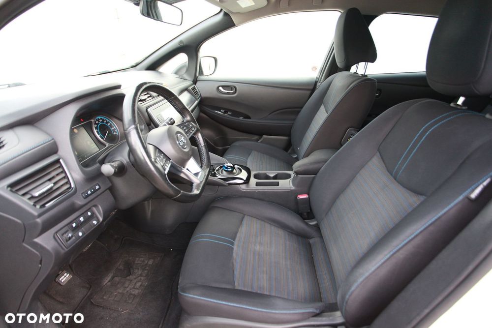 Nissan Leaf 40kWh Acenta (6.6 kW) - 14