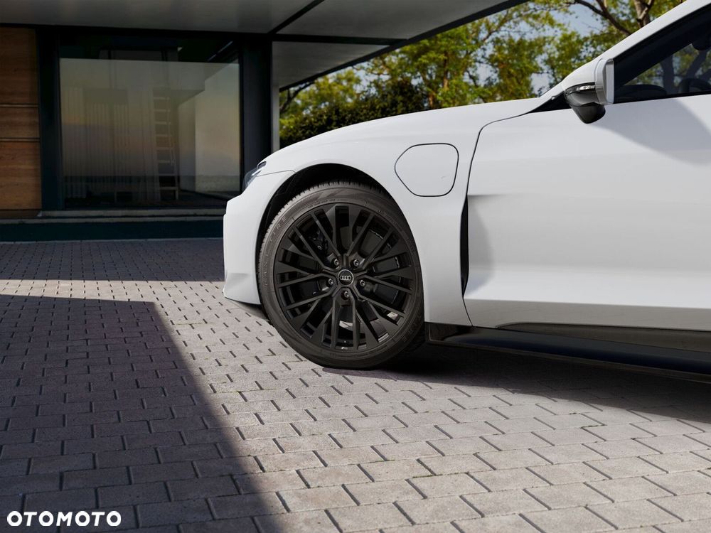 Audi e-tron GT - 8