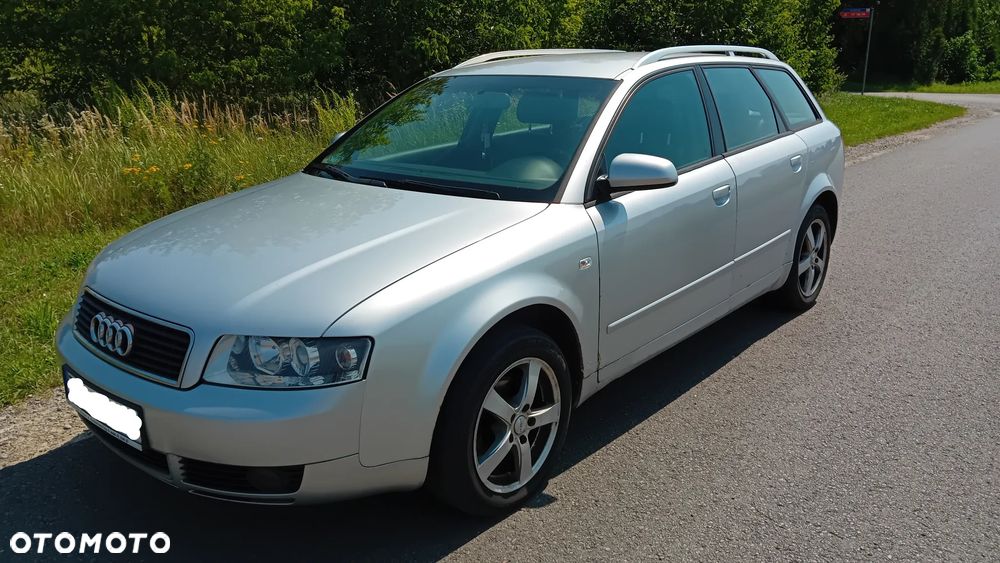 Audi A4 Avant - 1