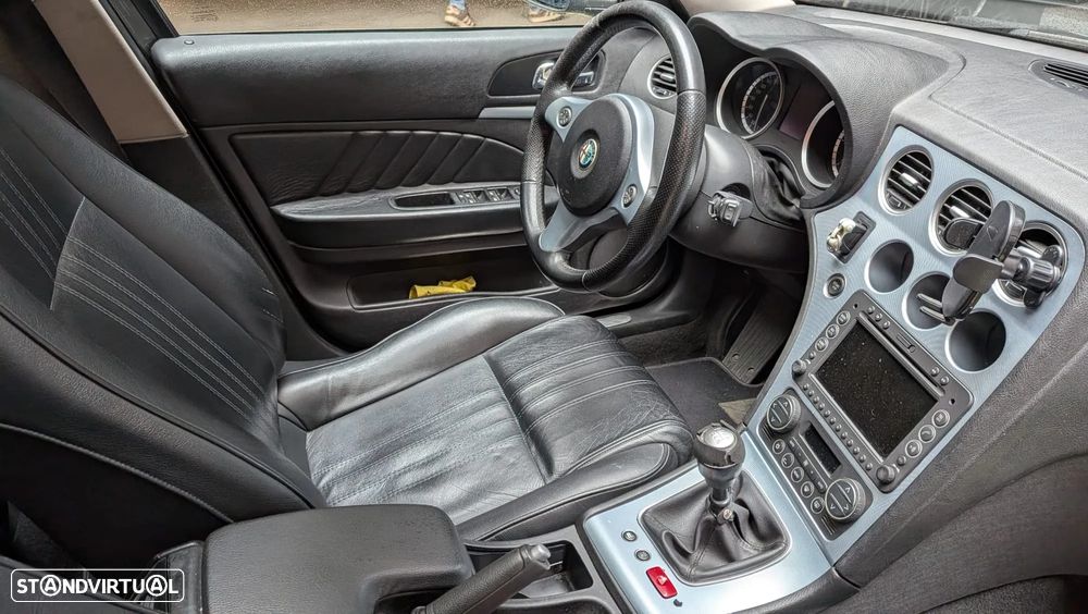 Alfa Romeo 159 Sportwagon 1.9 JTDm 16V 280 - 14