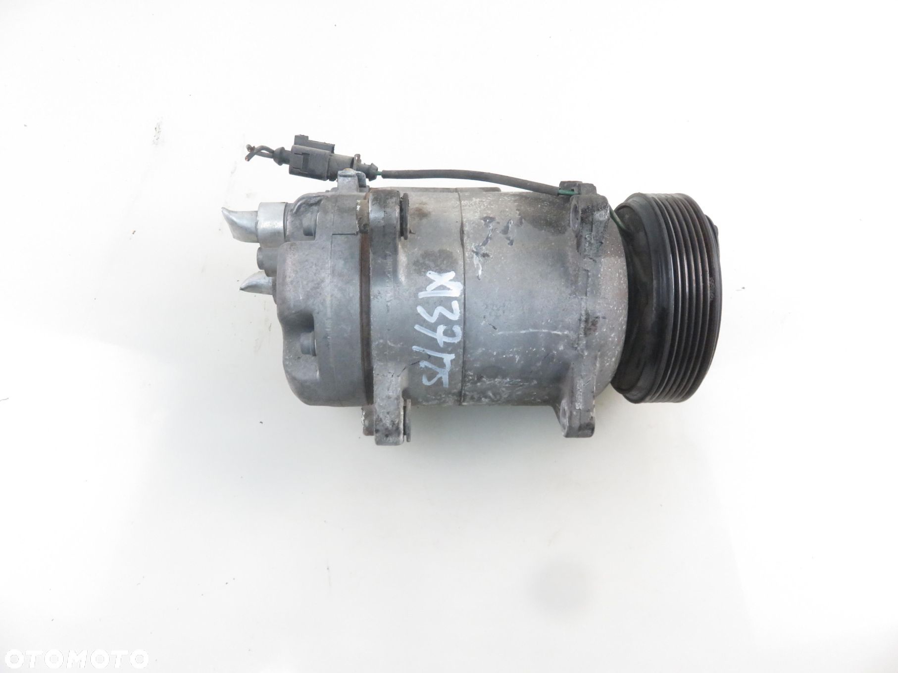 KOMPRESOR KLIMATYZACJI AUDI A3 (8L1) 1.6 - AVU 1J0820803G - 1