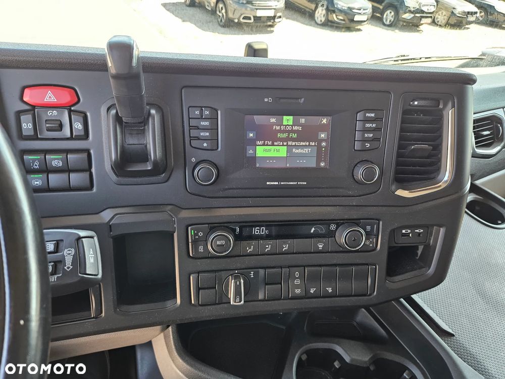 Scania R320 - 12